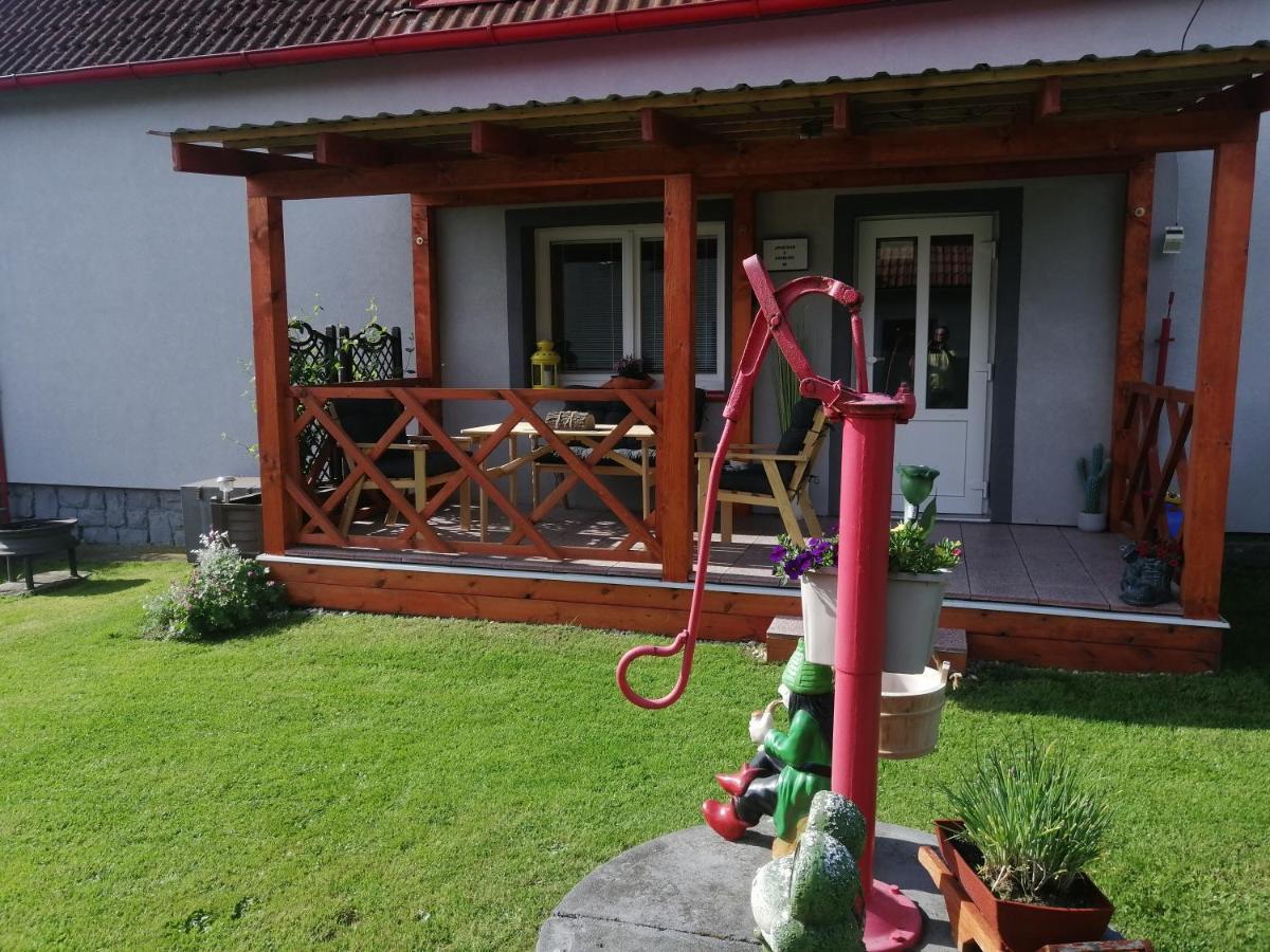 Apartmán U Krumlova Kájov Exterior foto